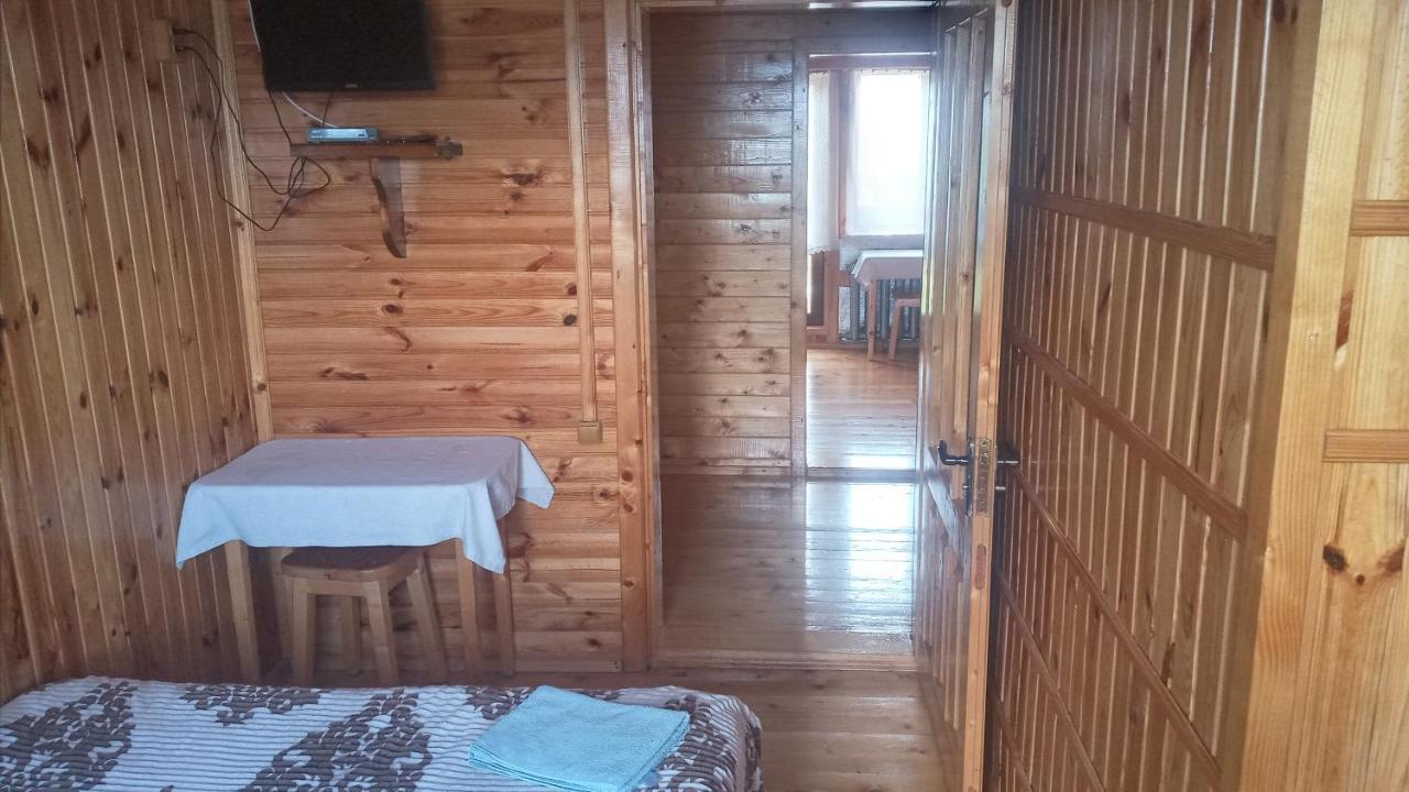 Appartamento Біля Лісу Slavske Esterno foto